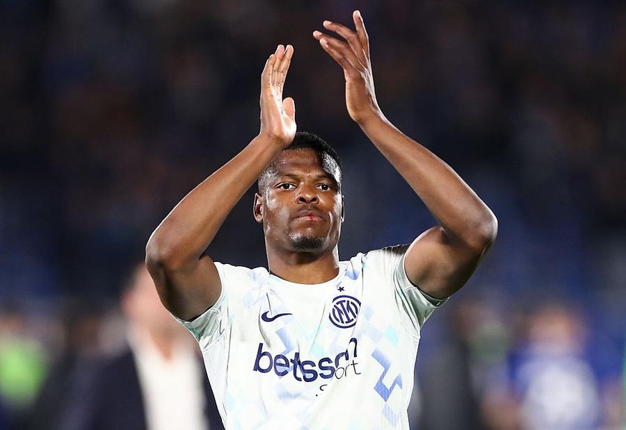 Denzel Dumfries Discuții avansate între Inter și Liverpool pentru transferul mijlocașului din Premier League