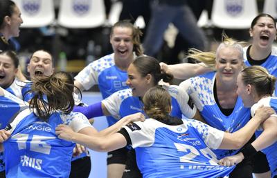 Fanii români trebuie să mai aștepte » Au răbufnit înainte de Final Four: „Un club de nesimțiți”