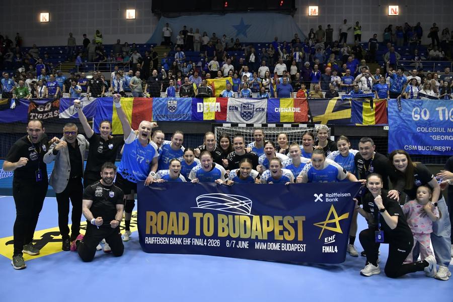 În calitate de team manager, Aurelia Brădeanu câștigă la CSM București un salariu în media contractelor jucătoarelor FOTO: Cristi Preda (GSP.ro) Iată lista cu salariile șefilor de la CSM București: cine e liderul încasărilor cu 35.700 lei net lunar! + Handbalul feminin «rupe» tot!