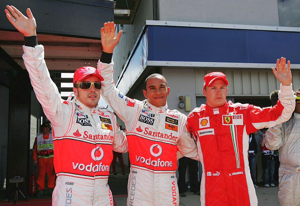VIDEO Curba care a rupt relația Fernando Alonso - Lewis Hamilton! Dezvăluiri despre momentul care a distrus-o pe McLaren: „Acolo am început să pierdem campionatul”