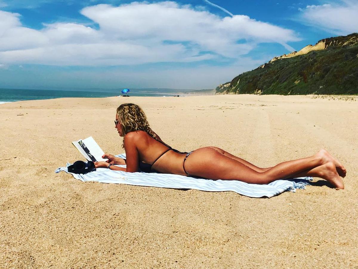 GALERIE FOTO La 40 de ani e mai hot ca niciodată! Fata de antrenor care a încins Instagramul cu ultima poză