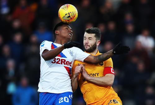 Livingston, locul 5 în Scottish Premier League, a făcut un sondaj pe Twitter legat de contractul portarului Gary Maley