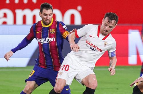 Rakitic, încântat de posibilul transfer al lui Ianis Hagi la Sevilla // FOTO: Imago