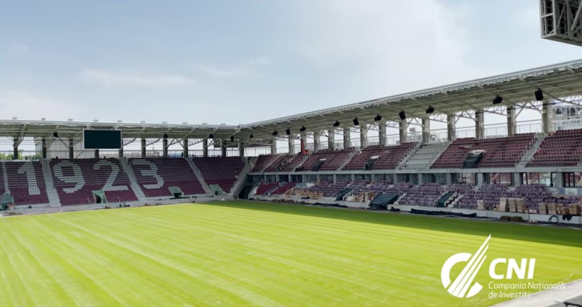 Imagini spectaculoase de la Stadionul Rapid! S-a montat gazonul + imnul echipei a răsunat la stația de amplificare
