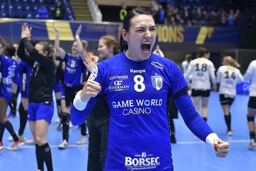 Cristina Neagu (33 de ani) a lansat acuzații grave la finalul victoriei obținute de CSM București la Zalău, scor 26-24, rezultat care menține lupta pentru titlu deschisă