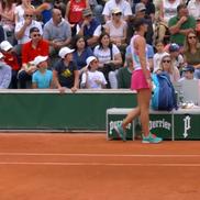 Irina Begu a fost aproape de descalificare în meciul cu Ekaterina Alexandrova / Captură Eurosport