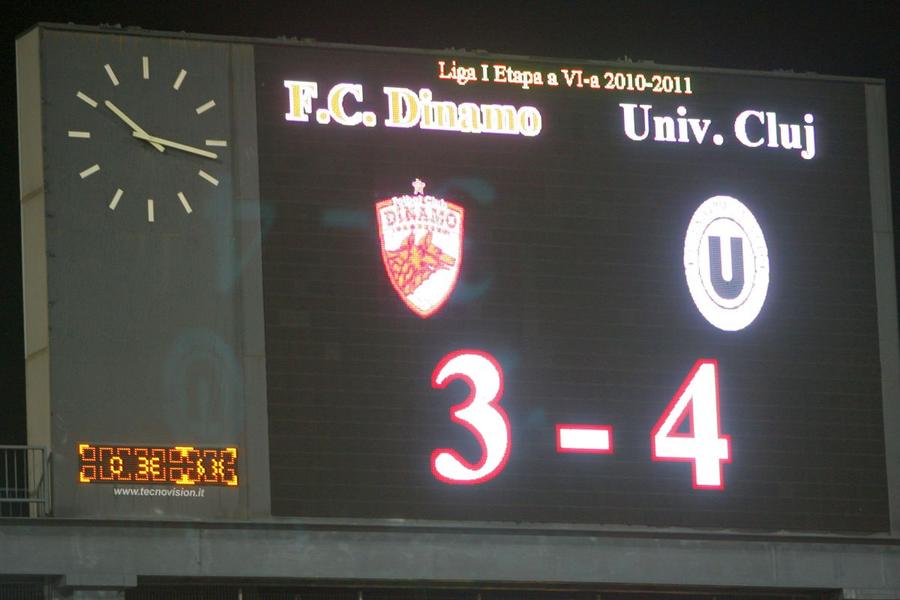 Scoruri-fluviu și „o bătaie ca-n «Șapte păcate»”! 3 rezultate-șoc din istoricul meciurilor Dinamo - U Cluj