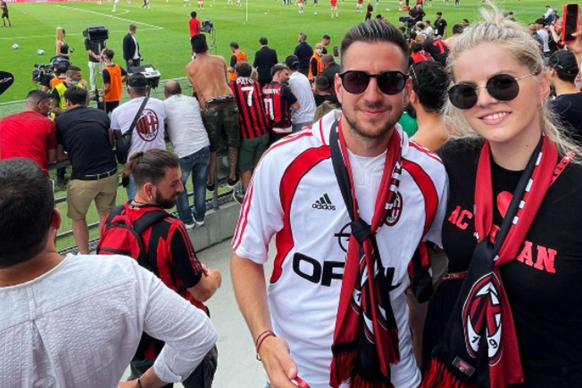Cine e fotbalistul din Liga 1 prezent alături de soție la petrecerea de titlu a lui AC Milan