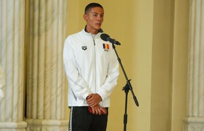 David Popovici a luat examenul de Bacalaureat » Ce urmează pentru dublul campion mondial și european: intră în bazin săptămâna viitoare