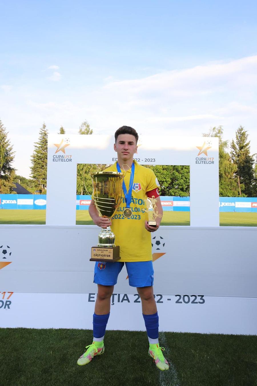 Răzvan Florea a fost desemnat MVP-ul finalei CSA Steaua a câștigat Cupa Elitelor U17 și vizează eventul » Pe 3 iunie dispută Supercupa României U17