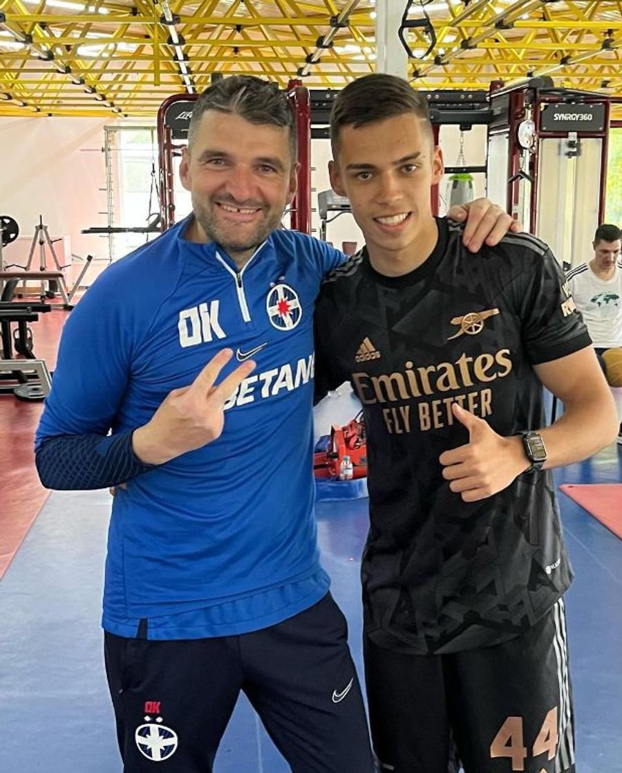 FOTO: Instagram @smartrehabovidiukurti Mijlocașul lui Arsenal se pregătește la baza din Berceni » Imaginea care a aprins imaginația fanilor: „Din vară la FCSB!”