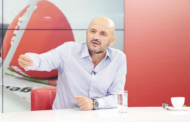 Adrian Mititelu a vorbit deschis despre plecarea lui Nicolo Napoli: „Lumea nu știe. Nu vedeți că sunt singurul care îl angajează?”