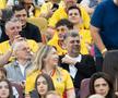 Meciul de retragere al Generației de Aur, care a învins selecţionata Legendelor Lumii, cu scorul de 3-2. Marcel Ciolacu a fost prezent în tribune FOTO: Ionuț Iordache (GSP)