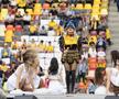 Arena Națională, 25 mai. Meciul de retragere al Generației de Aur, care a învins selecţionata Legendelor Lumii, cu scorul de 3-2. Loredana Groza, show înainte de meci FOTO: Ionuț Iordache (GSP)