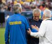 Arena Națională, 25 mai. Meciul de retragere al Generației de Aur, care a învins selecţionata Legendelor Lumii, cu scorul de 3-2. Jose Mourinho a fost în centrul atenției la București FOTO: Ionuț Iordache (GSP)