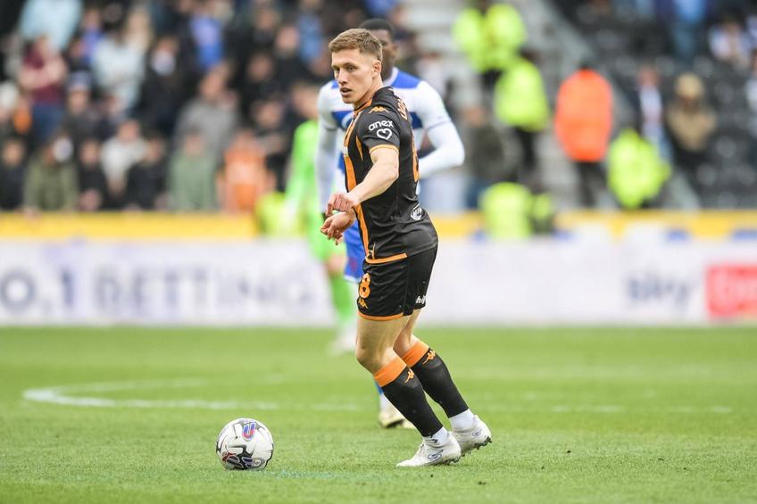 Greg Docherty, în timpul unei partide dintre QPR și Hull. Sursă foto: Imago