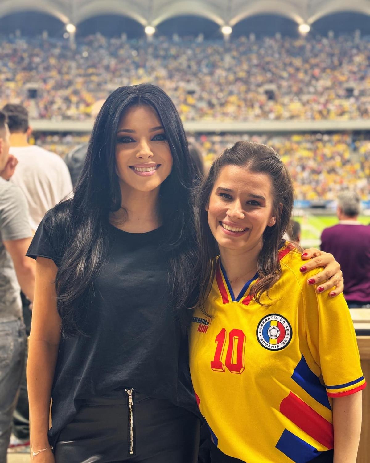 Corina Caragea a dezvăluit întrebările pe care le primește cel mai des de la fani: „Nu vă arăt totul!”