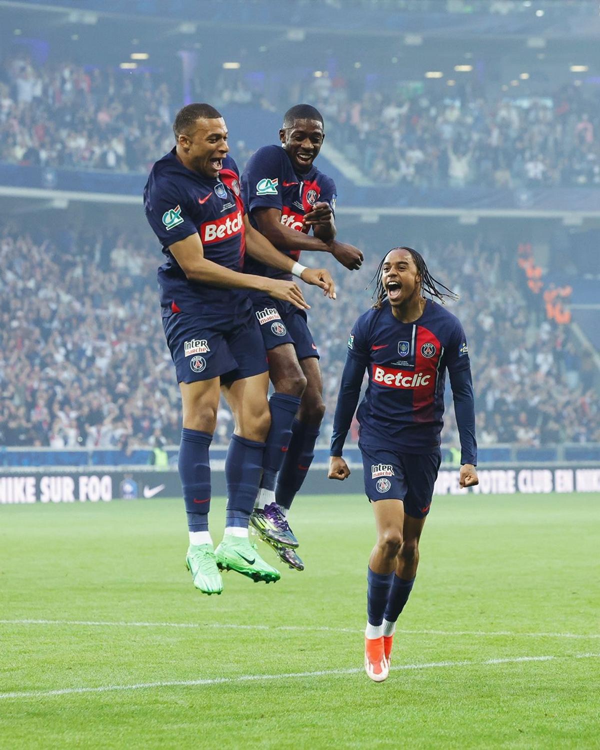 Kylian Mbappe și-a luat rămas bun de la PSG cu încă un trofeu: Cupa Franței