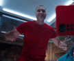 Imagini din cea mai recentă reclamă a celor de la Superbet. Ioan Andone, Adrian Ilie, Bogdan Stelea, Gică Hagi, Gică Popescu și Ilie Dumitrescu pritre protagoniști