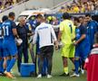 Arena Națională, 25 mai. Meciul de retragere al Generației de Aur, care a învins selecţionata Legendelor Lumii, cu scorul de 3-2. Jose Mourinho a fost în centrul atenției la București FOTO: Ionuț Iordache (GSP)