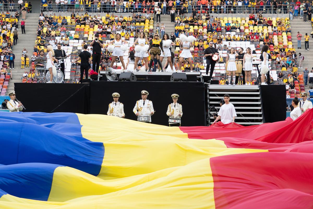 Loredana Groza, show de excepție pe Arena Națională! Apariție electizantă pe motocicletă și spectacol de zile mari