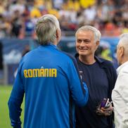 Arena Națională, 25 mai. Meciul de retragere al Generației de Aur, care a învins selecţionata Legendelor Lumii, cu scorul de 3-2. Jose Mourinho a fost în centrul atenției la București FOTO: Ionuț Iordache (GSP)
