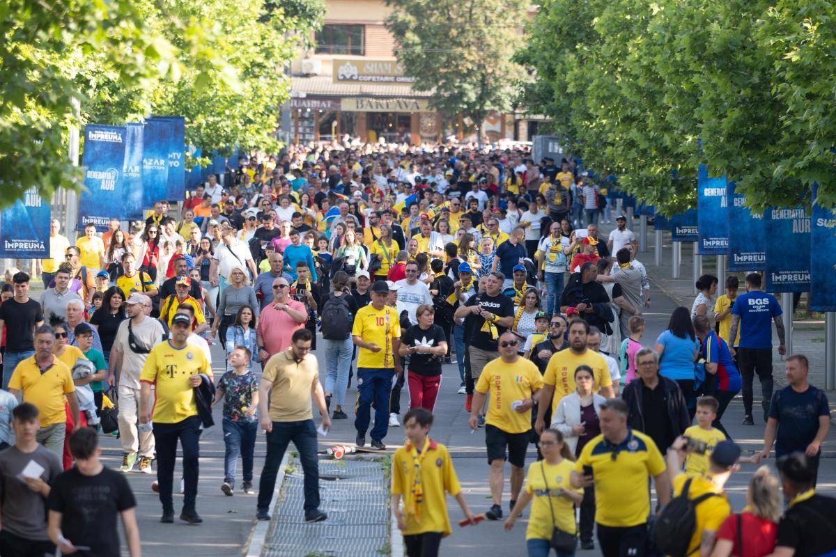 Mii de copii au „invadat” Arena Națională! Jucătorii au rămas WOW: „Nu mă aşteptam la aşa ceva”