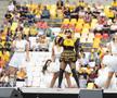 Arena Națională, 25 mai. Meciul de retragere al Generației de Aur, care a învins selecţionata Legendelor Lumii, cu scorul de 3-2. Loredana Groza, show înainte de meci FOTO: Ionuț Iordache (GSP)