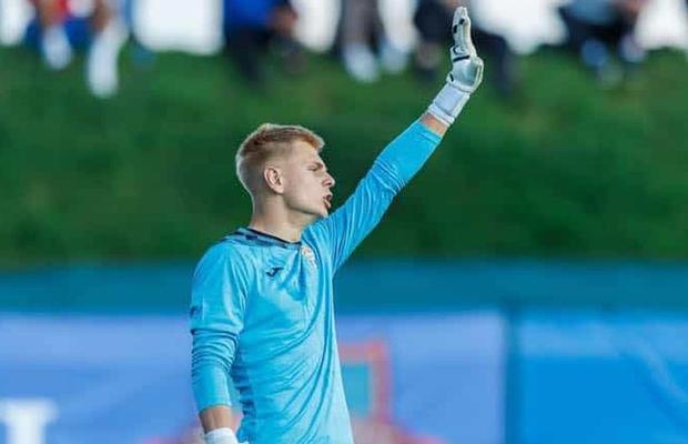 Trei echipe din Liga 1 se bat pe jucătorul pe care l-a vrut și FCSB în iarnă » Cât mai are contract