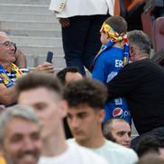 Arena Națională, 25 mai. Meciul de retragere al Generației de Aur, care a învins selecţionata Legendelor Lumii, cu scorul de 3-2. Marcel Ciolacu a fost prezent în tribune FOTO: Ionuț Iordache (GSP)