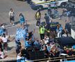 Parada jucătorilor lui Antonio Conte pe faleza din Napoli după titlul câștigat în Serie A / Foto: Imago