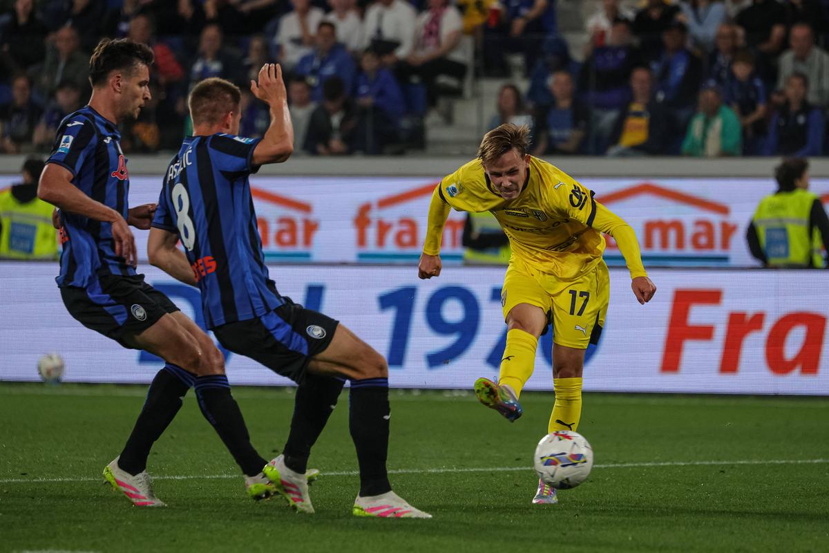 Imagini de la bucuria Parmei, după rămânerea în Serie A / foto: Imago