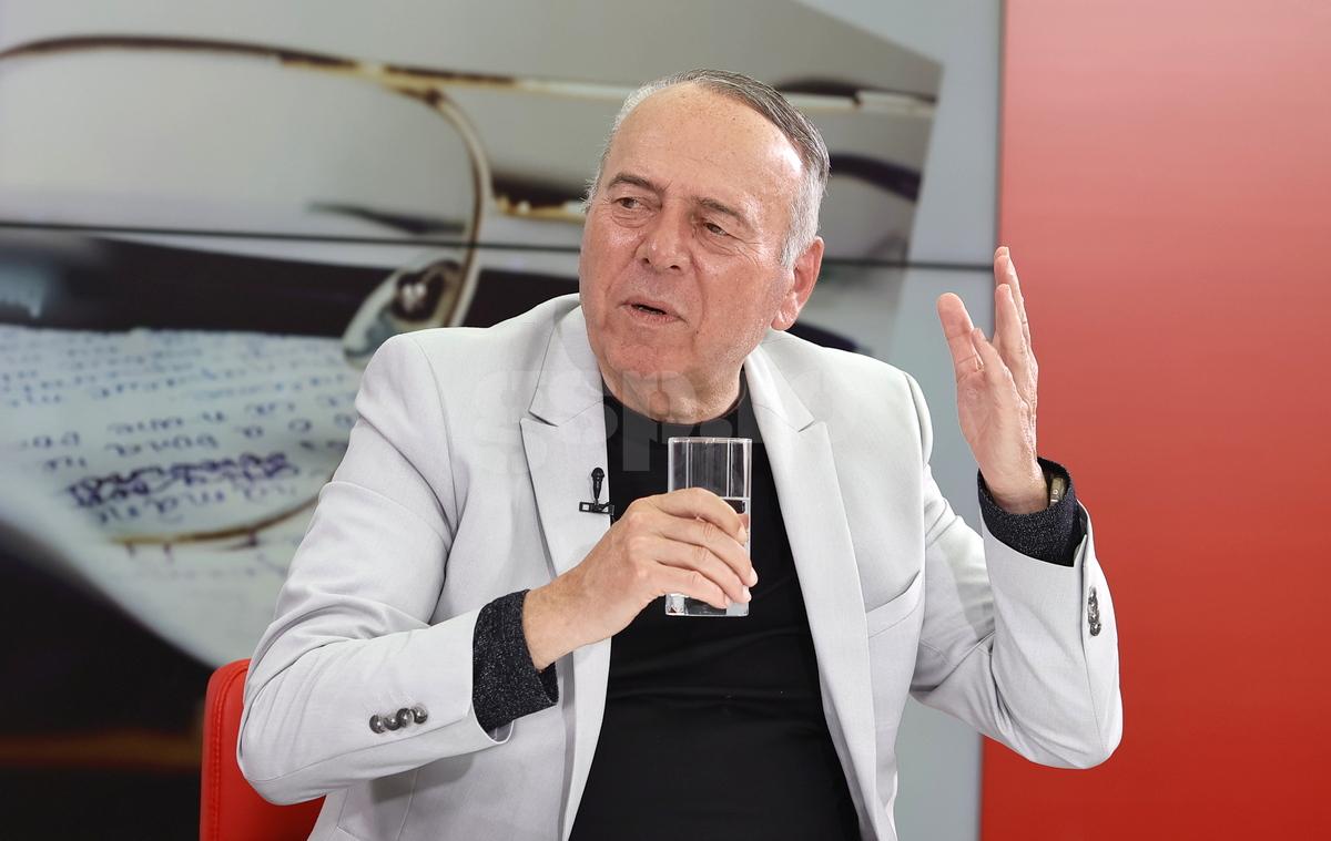 Gheorghe Stefan - Prietenii lui Ovidiu