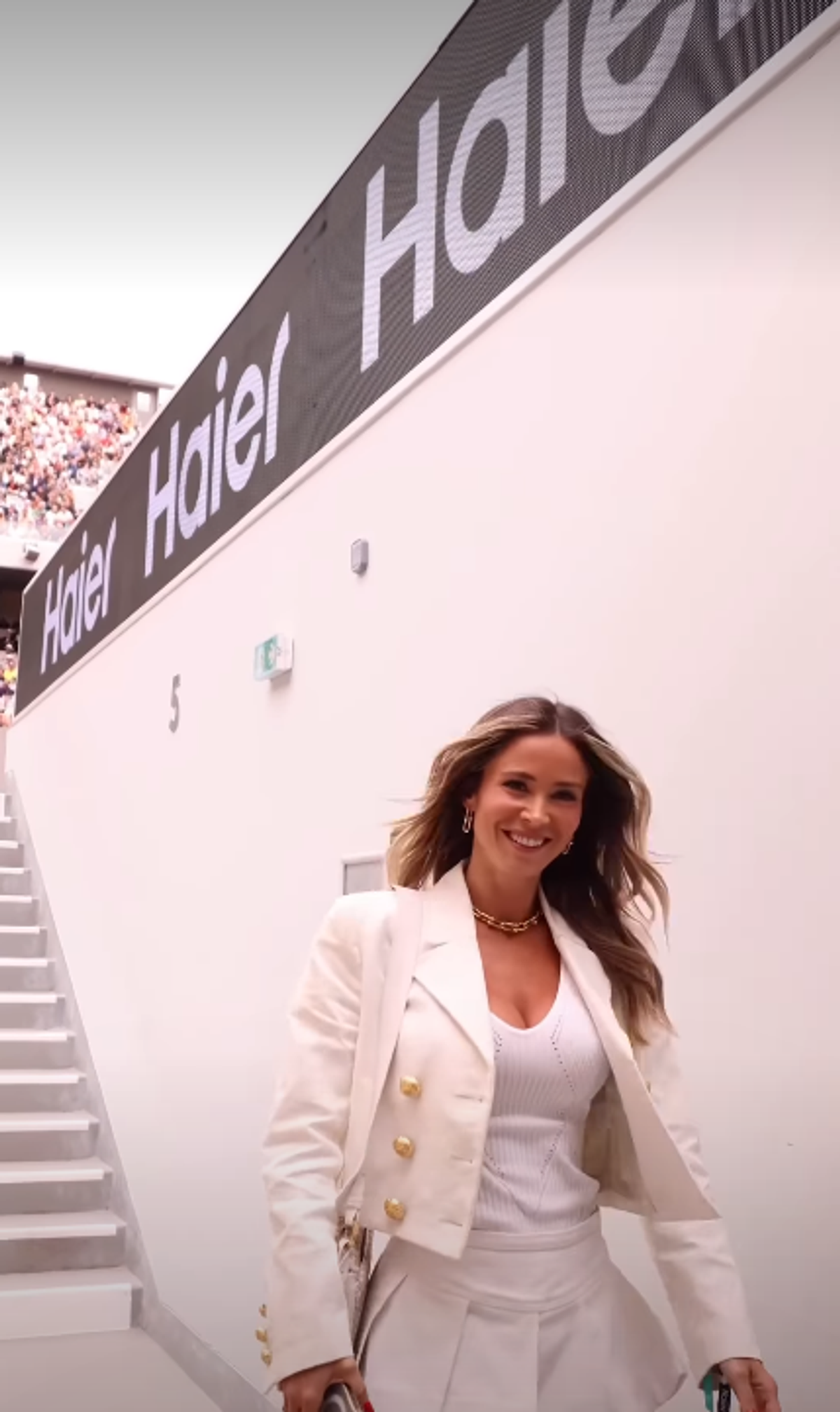 Din cauza ei, nimeni nu s-a uitat pe teren la Roland Garros: a apărut într-o ținută provocatoare
