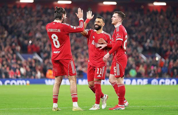 Încearcă să-l deturneze pe Andy Robertson din drumul spre Tottenham