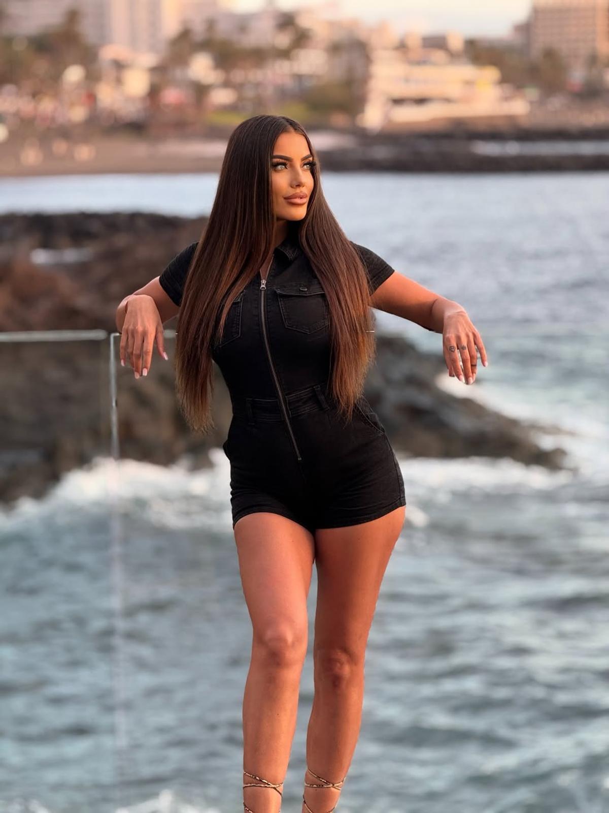Roxana Buzoiu