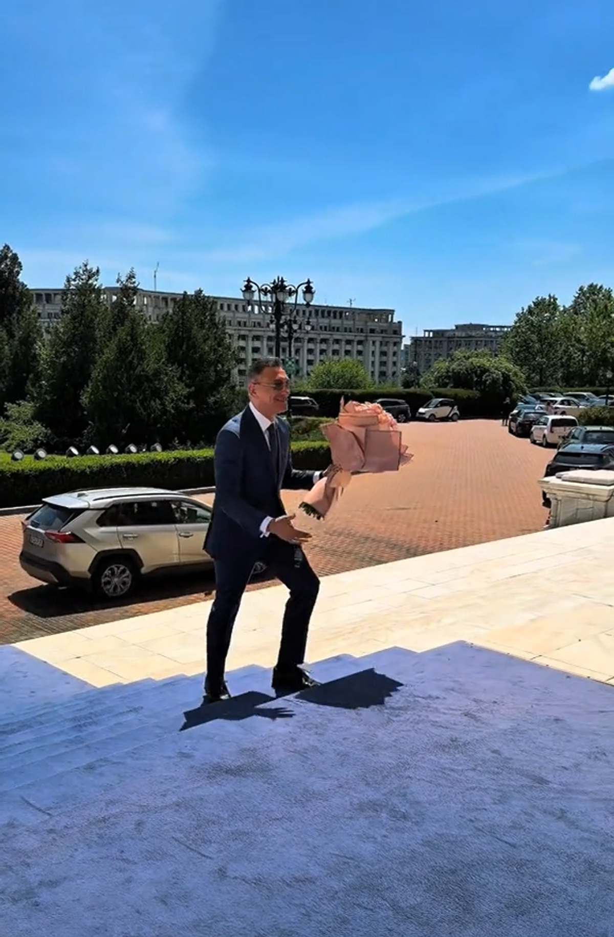 Ilie Dumitrescu i-a fost alături fiicei lui la ceremonia de absolvire a facultății: „Am trăit niște momente de nedescris”