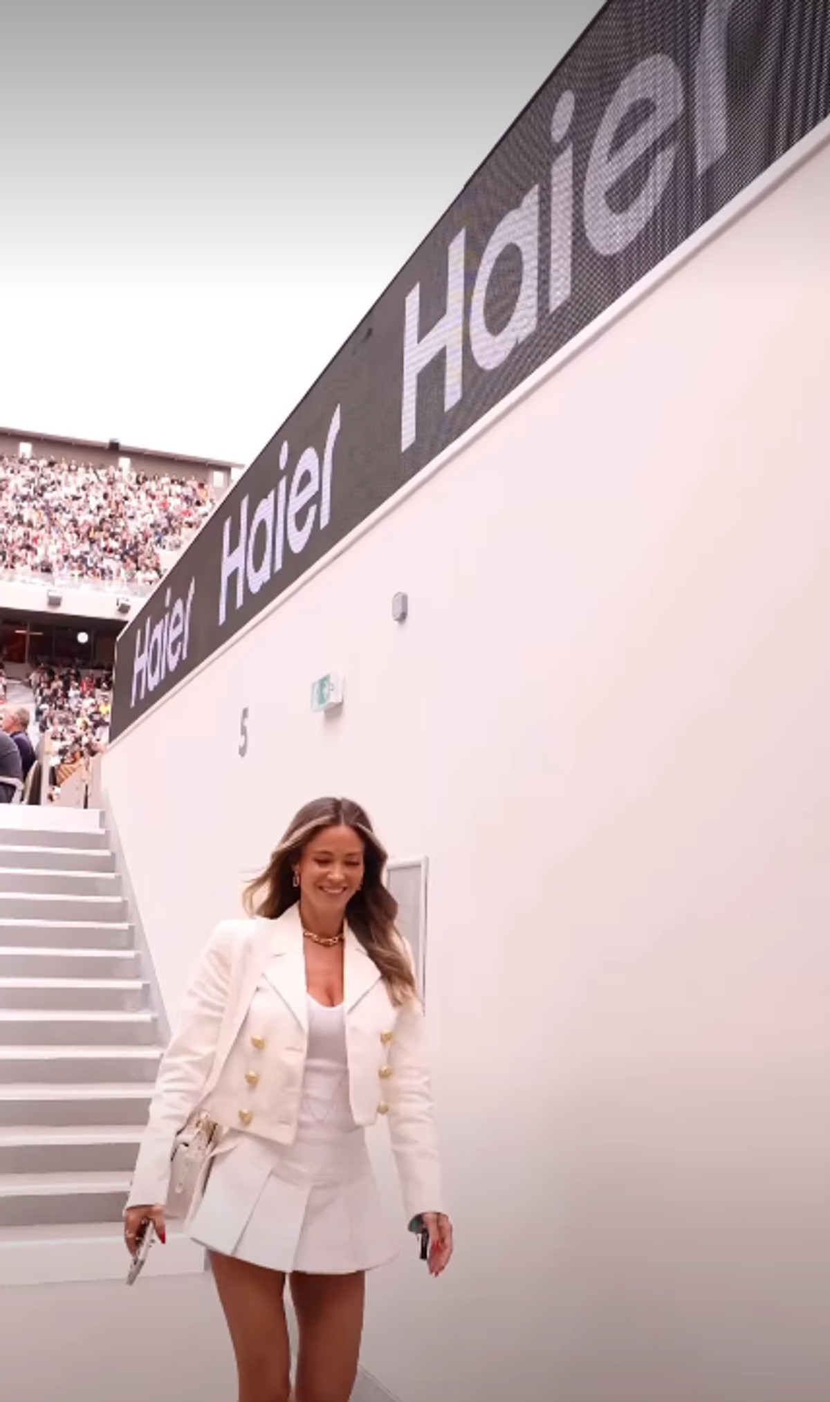 Din cauza ei, nimeni nu s-a uitat pe teren la Roland Garros: a apărut într-o ținută provocatoare