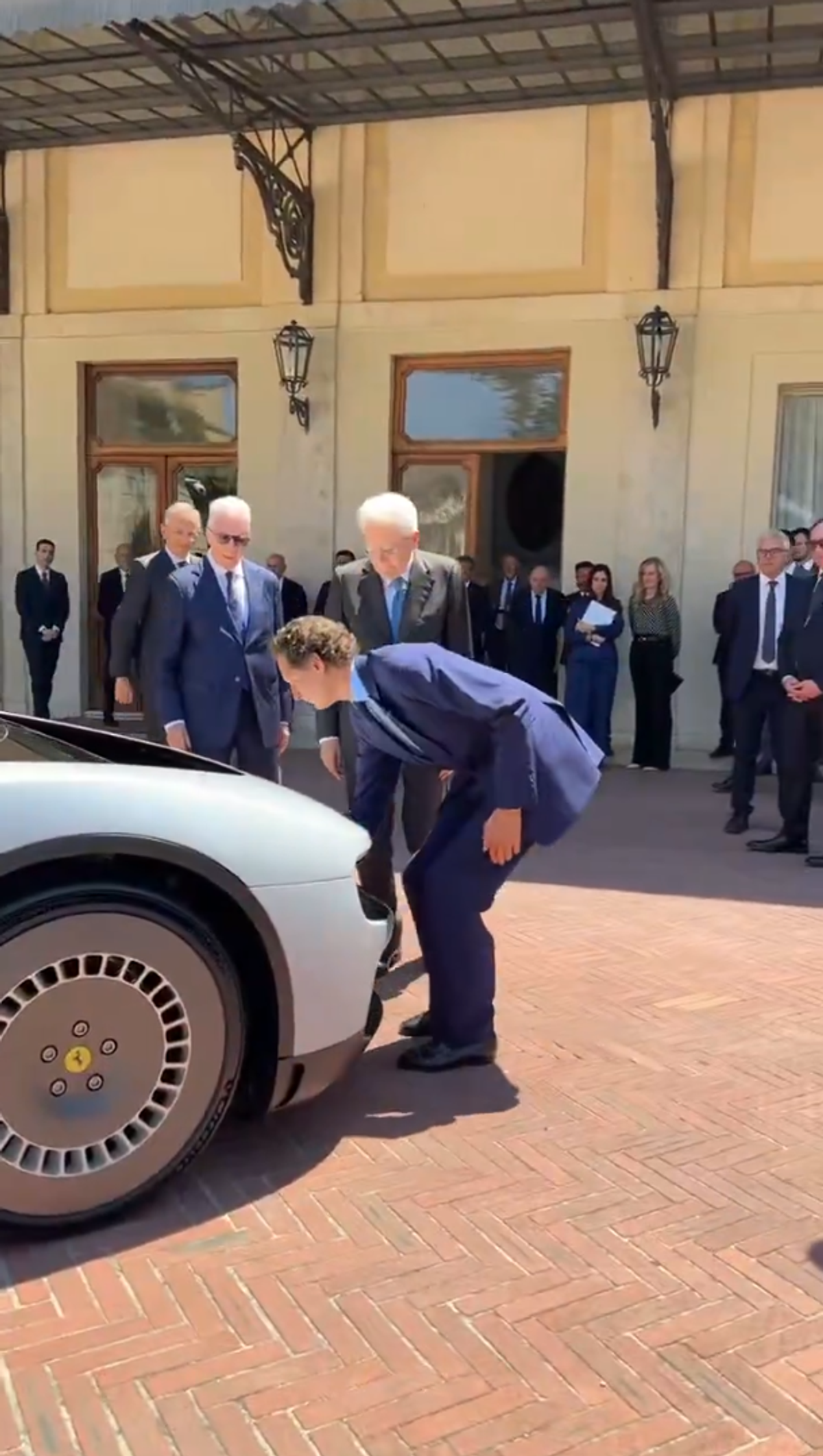 Ferrari a prezentat primul model electric din istorie