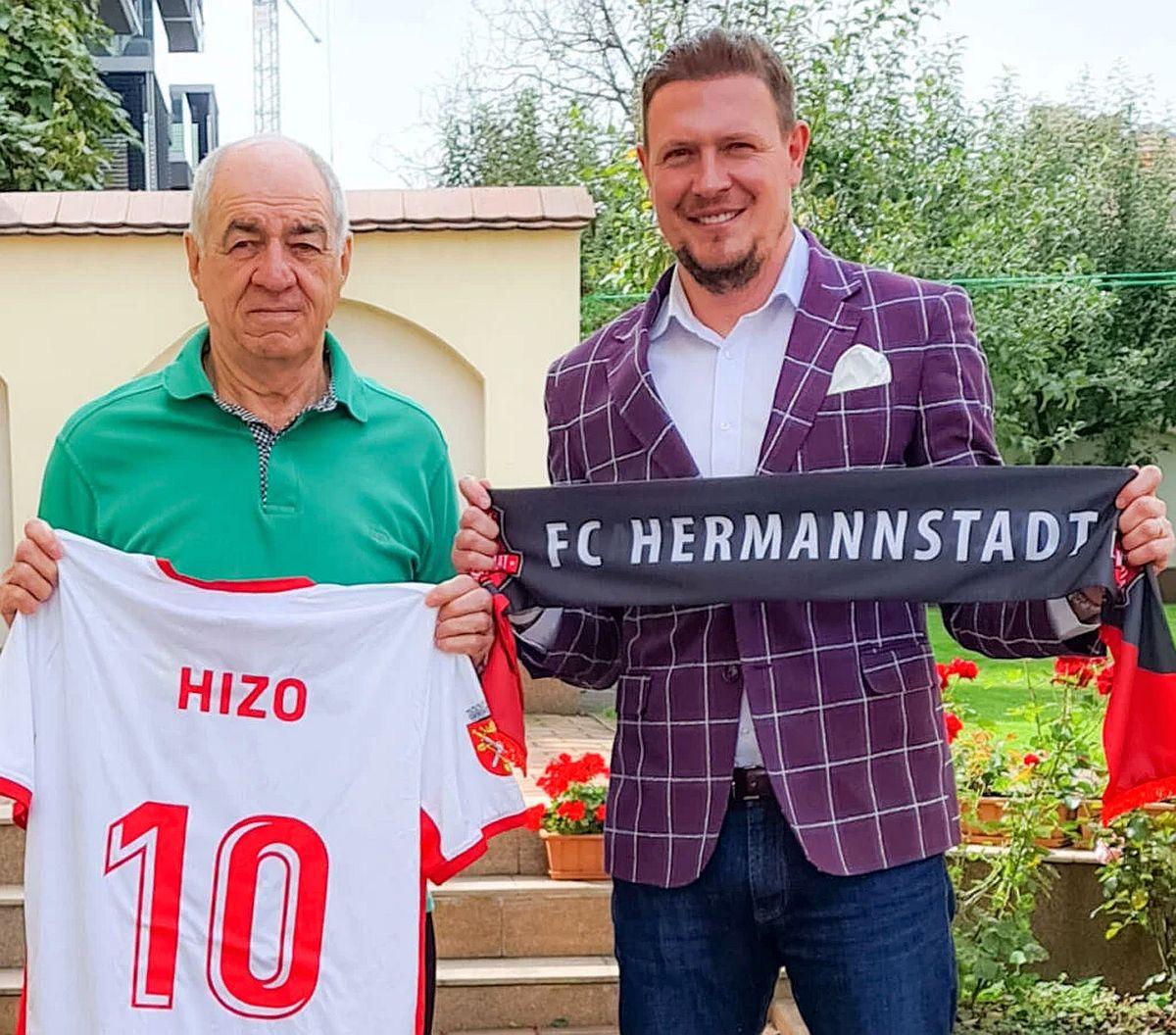 La 79 de ani, „Dulăul” Viorel Hizo și-a făcut apariția pe stadion: „Forever young”