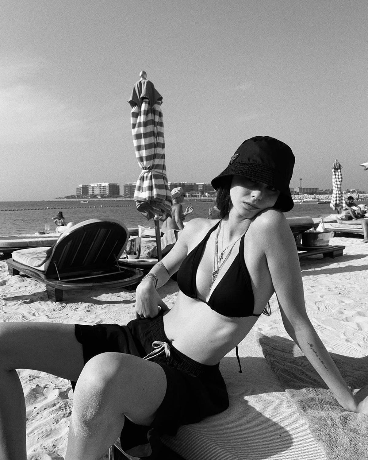 FOTO Rebecca Prodan - NOU mai multe poze