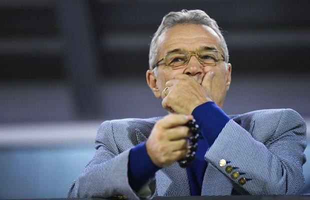 Gigi Becali agită apele la CSA Steaua: „Ne vor ruga să jucăm în Ghencea” + „Voi vă distrați pe banii statului?”