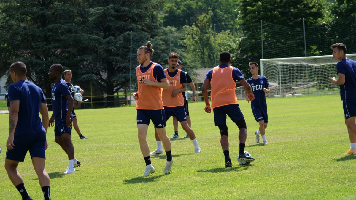 Zi plină pentru FCU Craiova: antrenament dimineață, meci seara + probleme cu un jucător