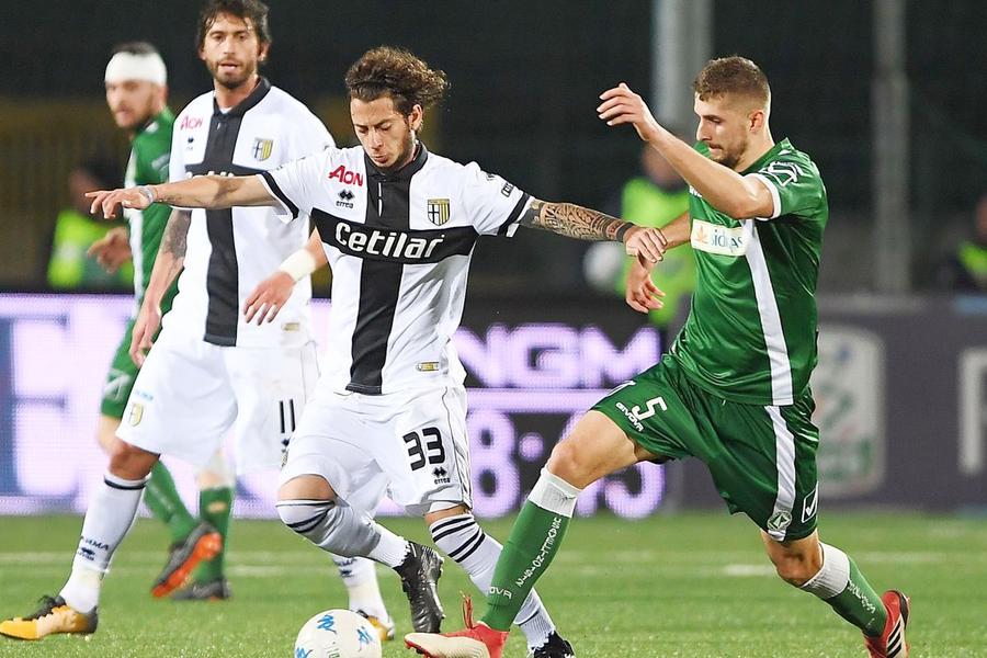 Anton Kresic, în dreapta, în perioada în care evolua la Avellino / Sursă foto: Guliver/Getty Images CFR Cluj, negocieri de ultim moment cu 3 fotbaliști: numele intrate pe lista lui Varga