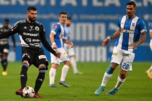 Florin Ilie (stânga) a jucat în sezonul trecut pentru U Cluj (foto: Imago Images)