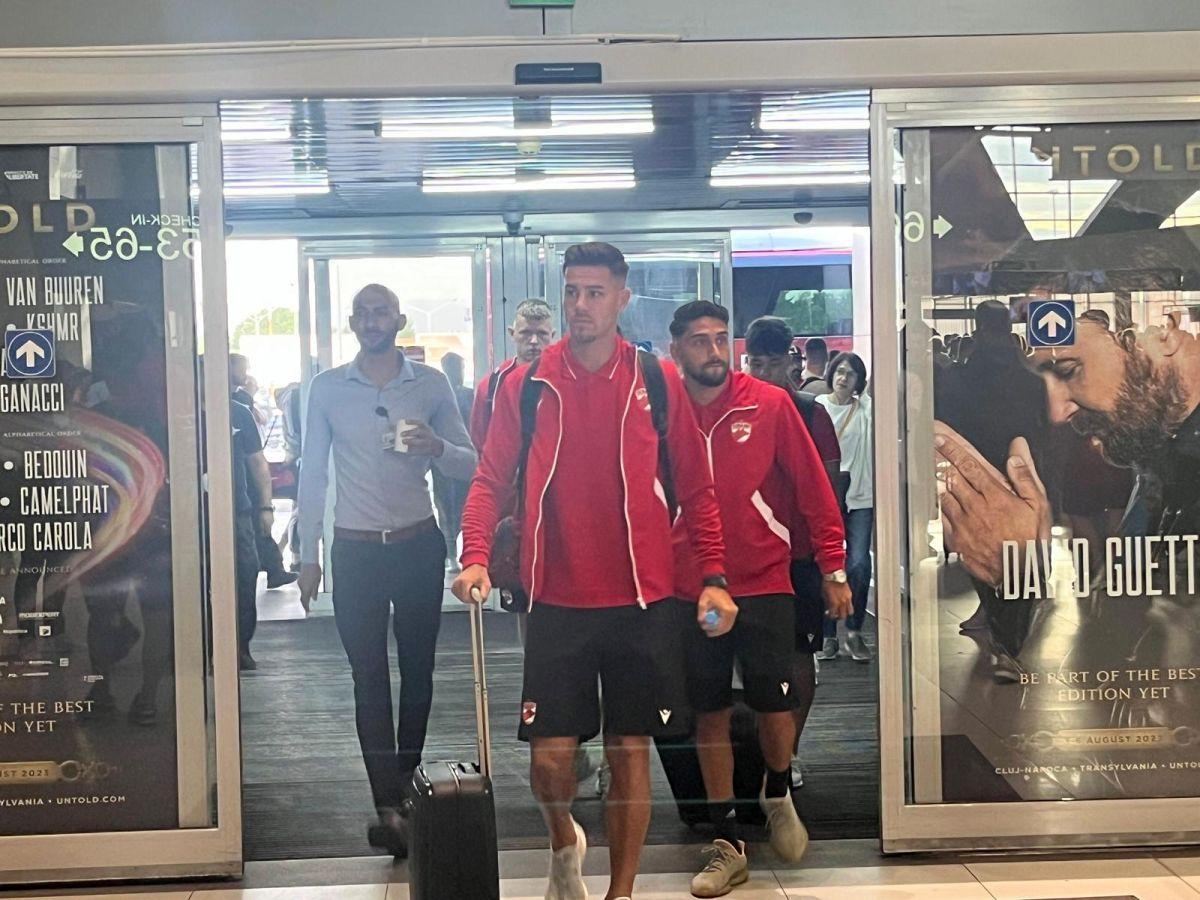 Dinamo, Rapid, FC Voluntari și Poli Iași au decolat astăzi spre cantonamentele verii » Imagini din aeroport