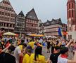 Fanii României au sărbătorit în piața din Frankfurt calificarea în optimile EURO 2024