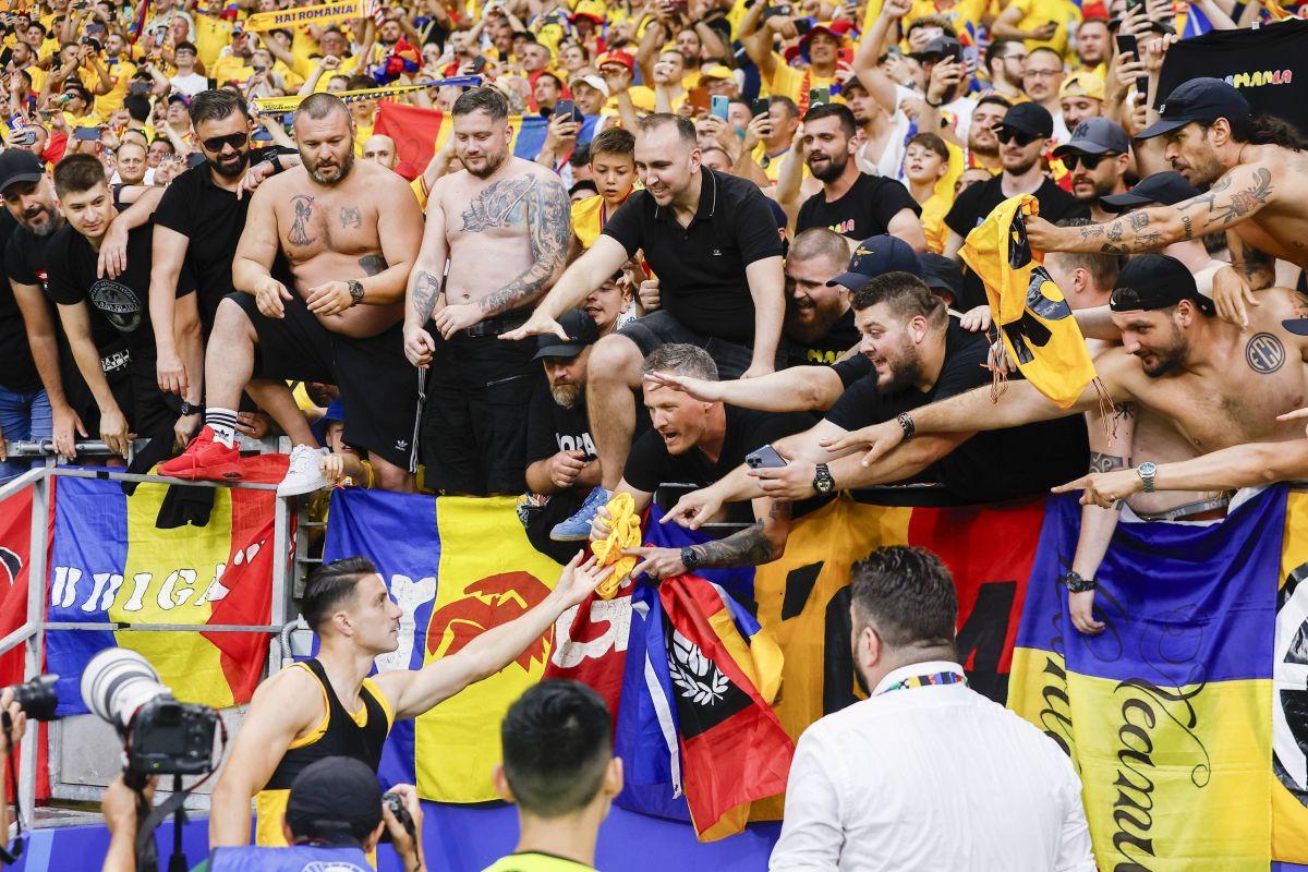 Imaginile euforiei tricolore! Momente senzaționale la Frankfurt: naționala a sărbătorit pe gazon calificarea