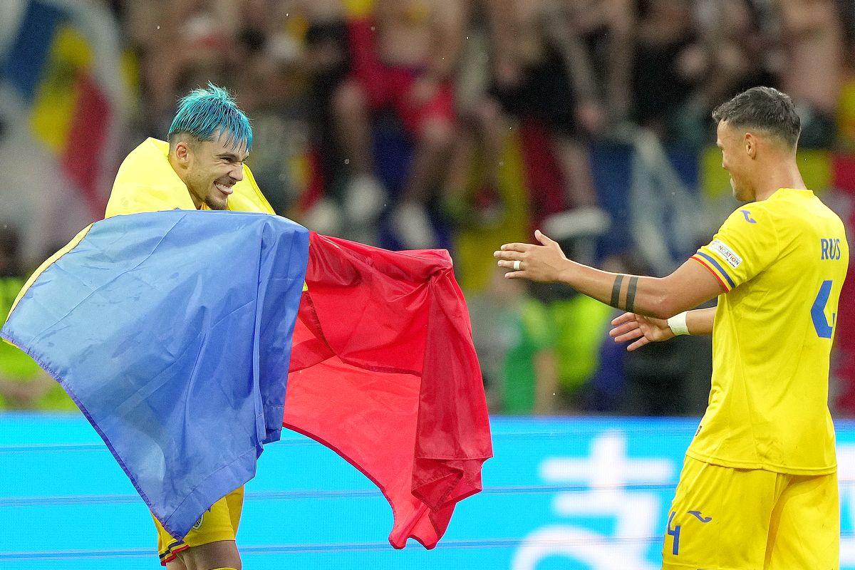 Imaginile euforiei tricolore! Momente senzaționale la Frankfurt: naționala a sărbătorit pe gazon calificarea
