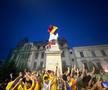 Suporterii naționalei au sărbătorit la Universitate calificarea în optimile de la Euro 2024 / foto: Ionuț Iordache